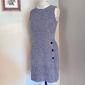 🌺CLEARANCES LOFT Sleeveless Gray Shift Dress with Side Buttons/4P